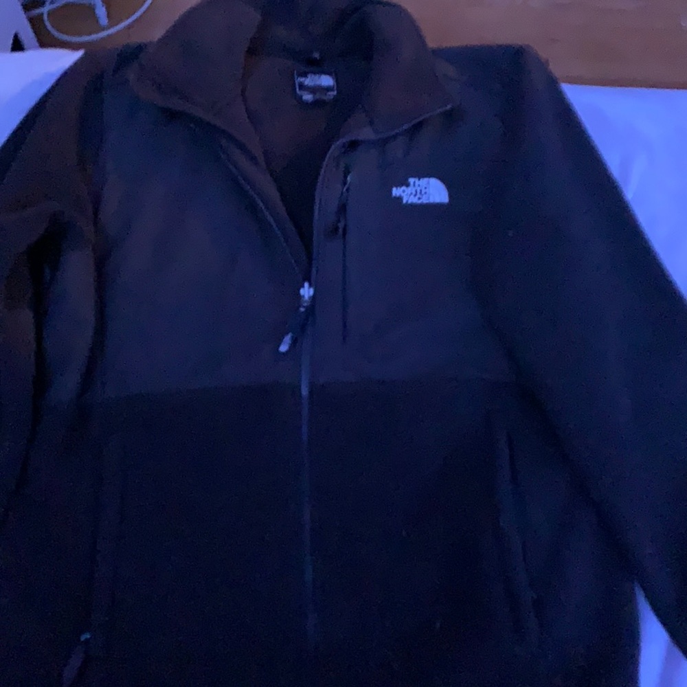 Selling a fleece jacket